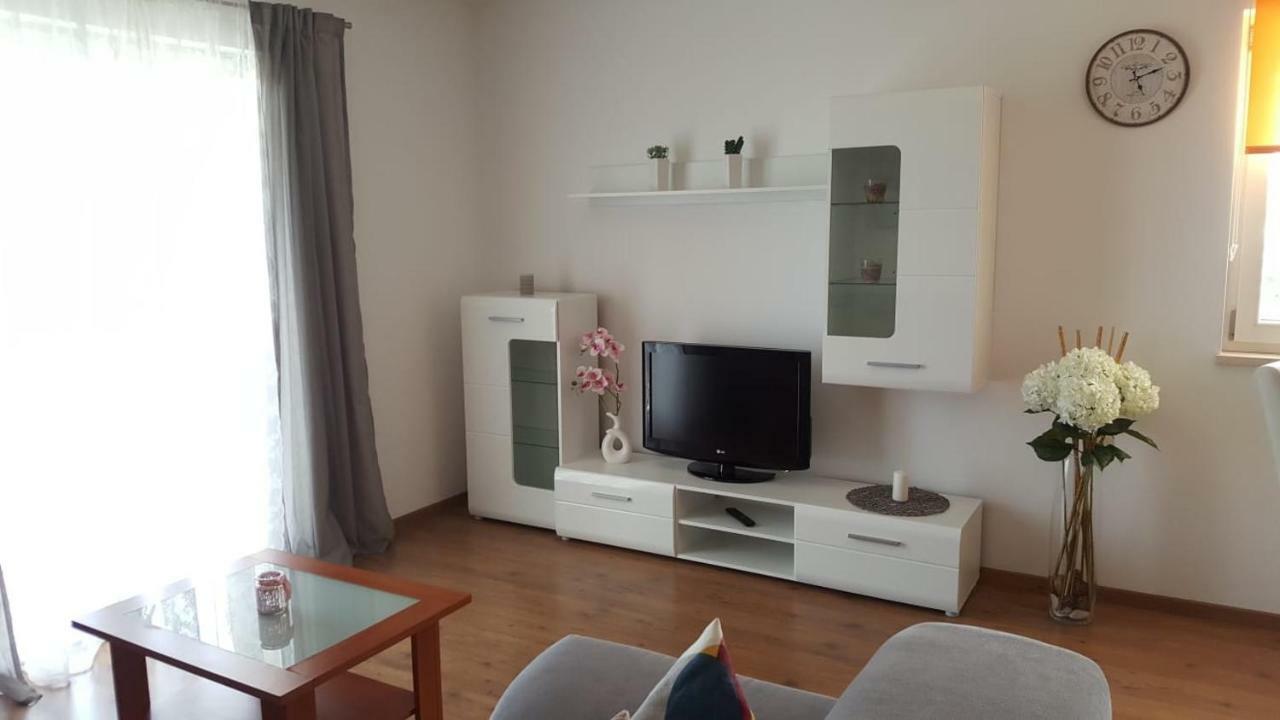 Cozy Apartment With Sea View Kastela Luaran gambar