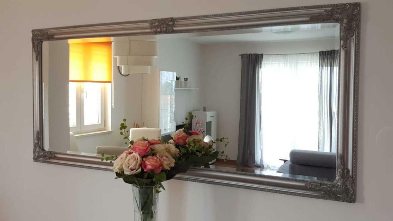 Cozy Apartment With Sea View Kastela Luaran gambar